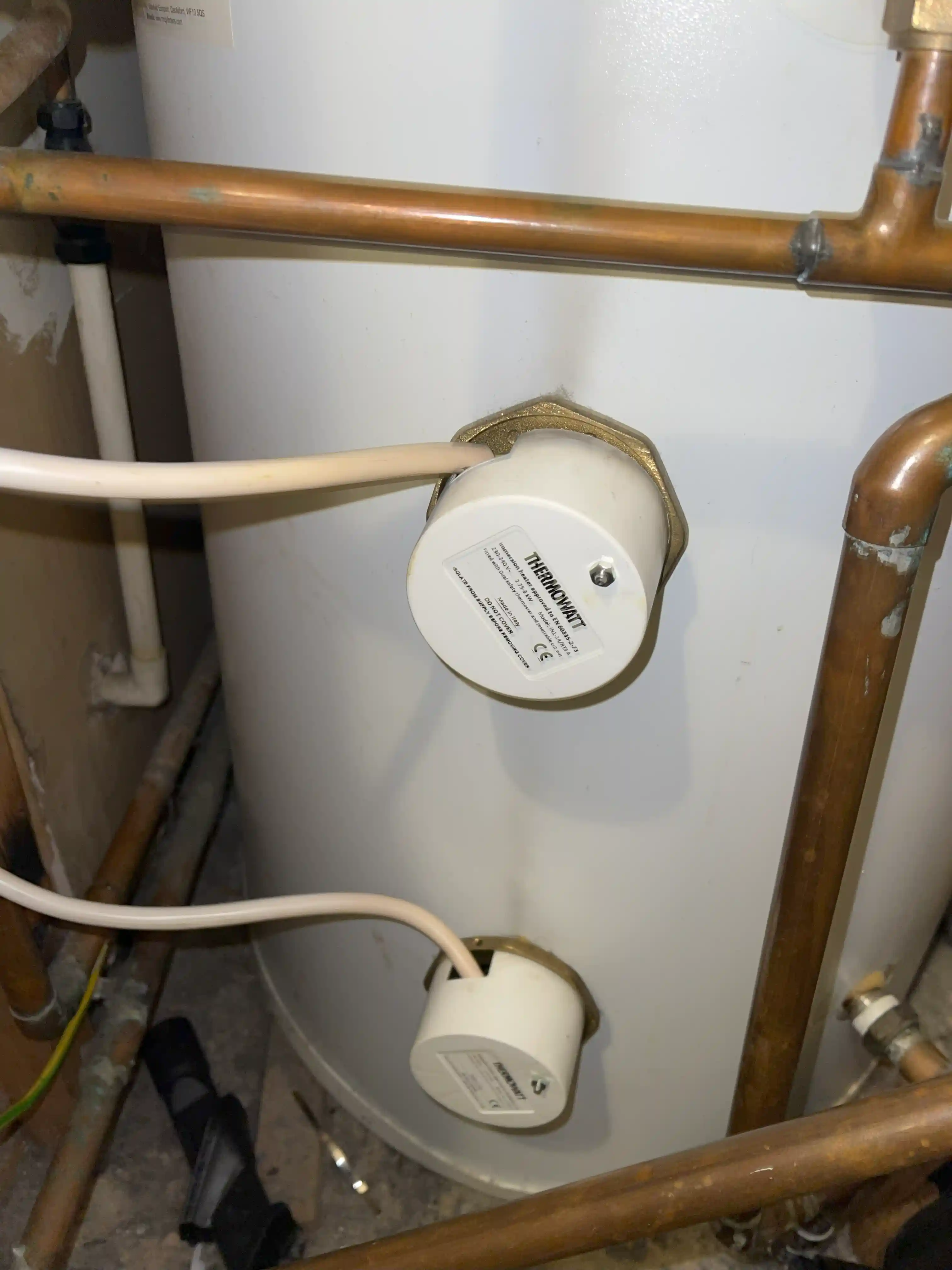 24 Hours Emergency Electrician near St Lukes